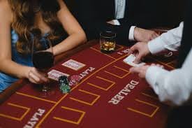 Market Closing Time Game 